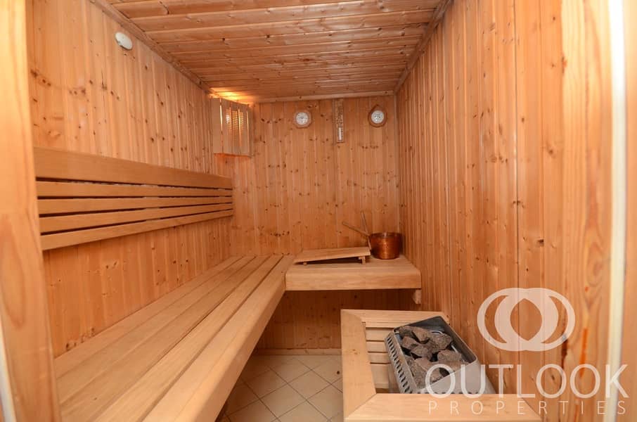 Spacious Unit I Vacant I Great Community - Image 11