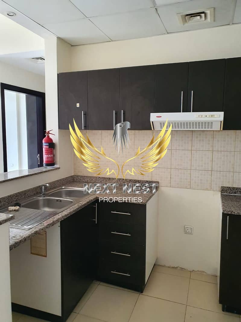 Specious Layout | Well Maintained | Prime Location - Image 7