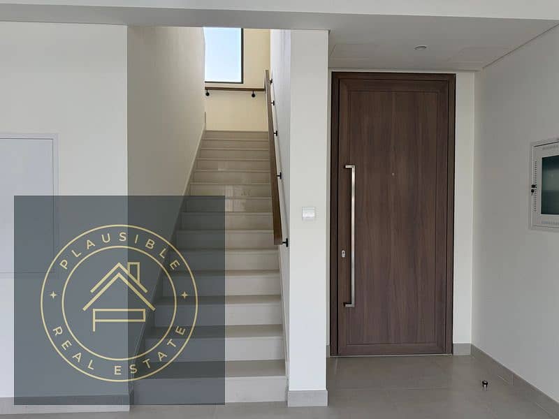 Brand New | Single Row | Prime Location - Image 9