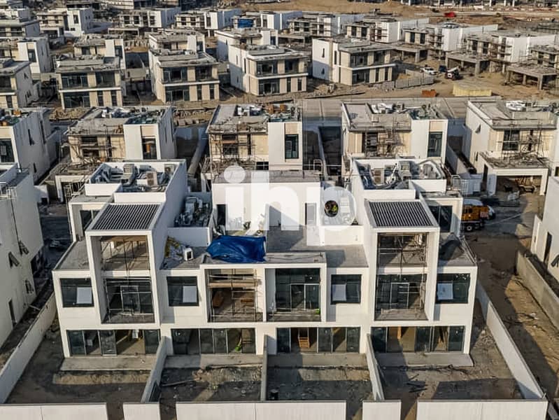 ON THE PARK I Standalone for sale with Pool | Corner Plot - Image 6