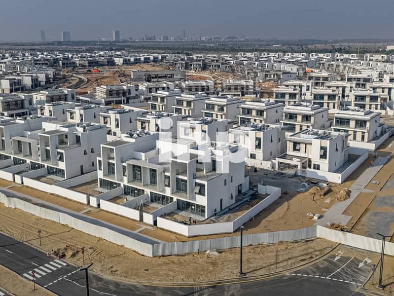 ON THE PARK I Standalone for sale with Pool | Corner Plot - Image 8