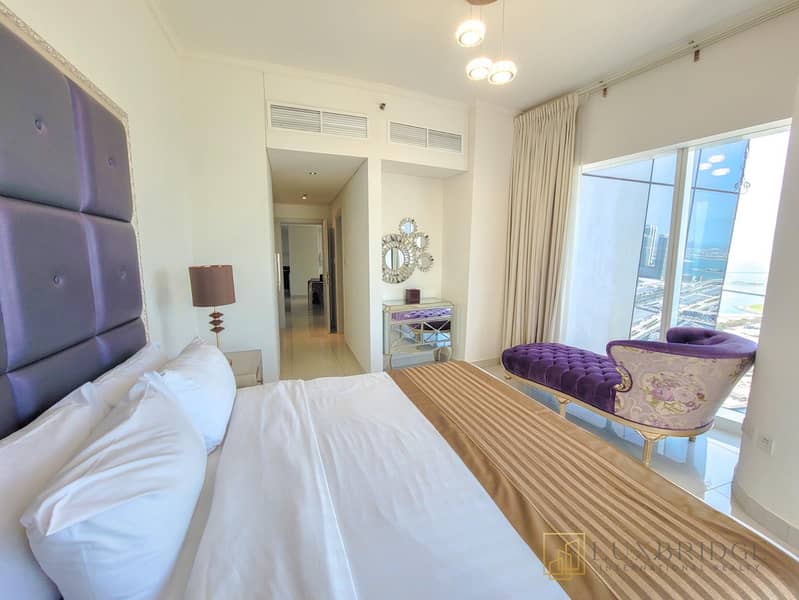 Luxury Living |Vacant | Palm View - Image 7