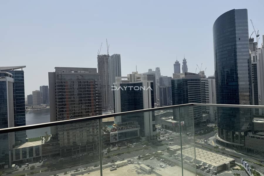 LUXURY FINISHING | CANAL VIEW | STUDY ROOM - Image 35