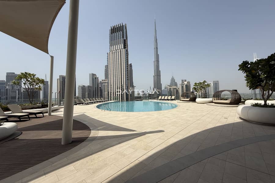 LUXURY FINISHING | CANAL VIEW | STUDY ROOM - Image 40