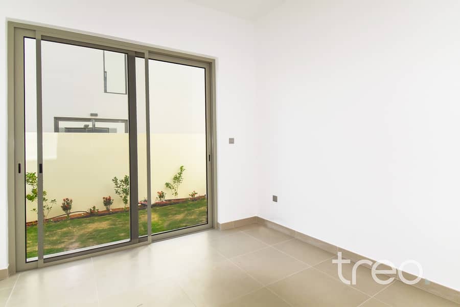 Corner Plot | Near Pool | Investor Deal