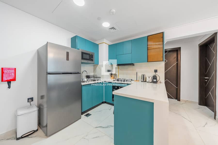 Furnished | Brand New | High Floor | Private Pool - Image 8