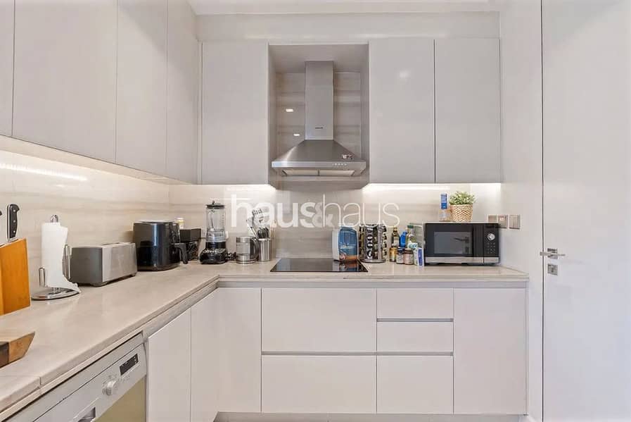 4 Bed + Maids | Fully Furnished | Fully Upgraded