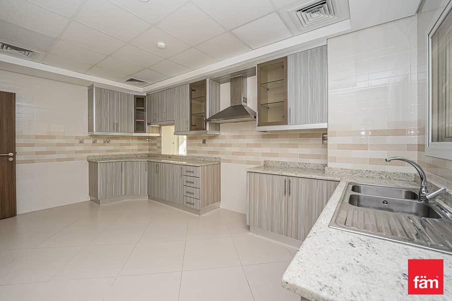 Unique Unit | En Suite | Immaculate Condition