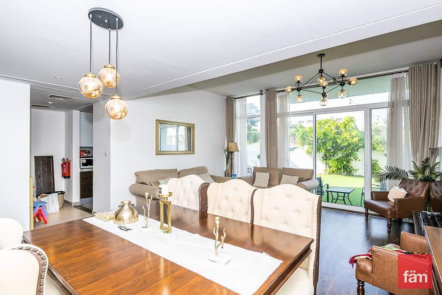 Single Row | 3br + Maid | Mid Unit Arabella 1