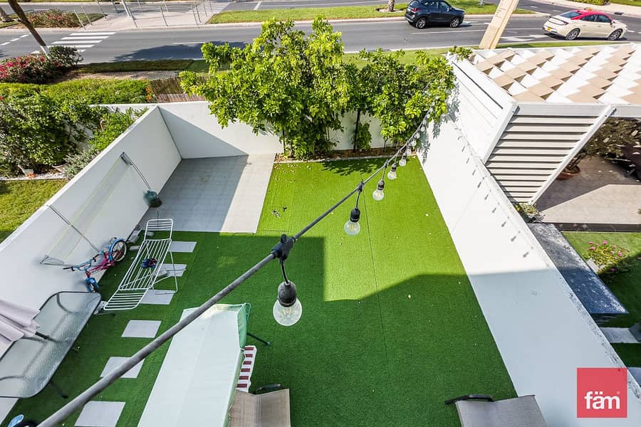 Single Row | 3br + Maid | Mid Unit Arabella 1 - Image 16