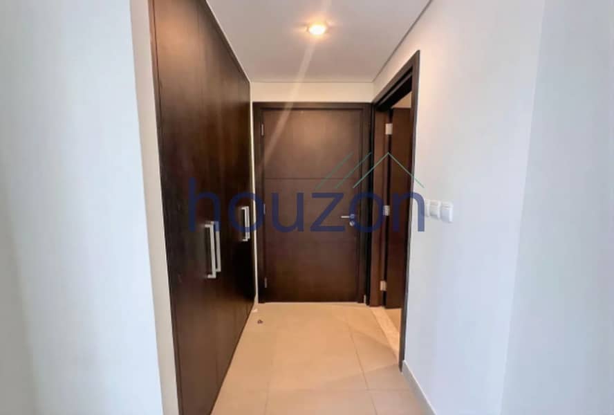 Spacious + Modern 1BR | Vacant | Multiple Options - Image 9