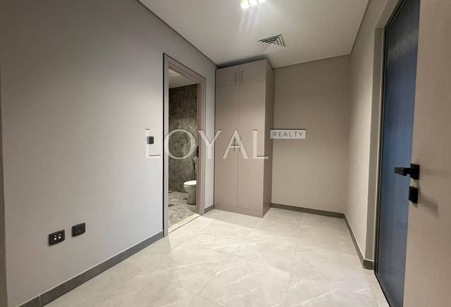 Single Row | Back Open | Motivated Seller - Image 9