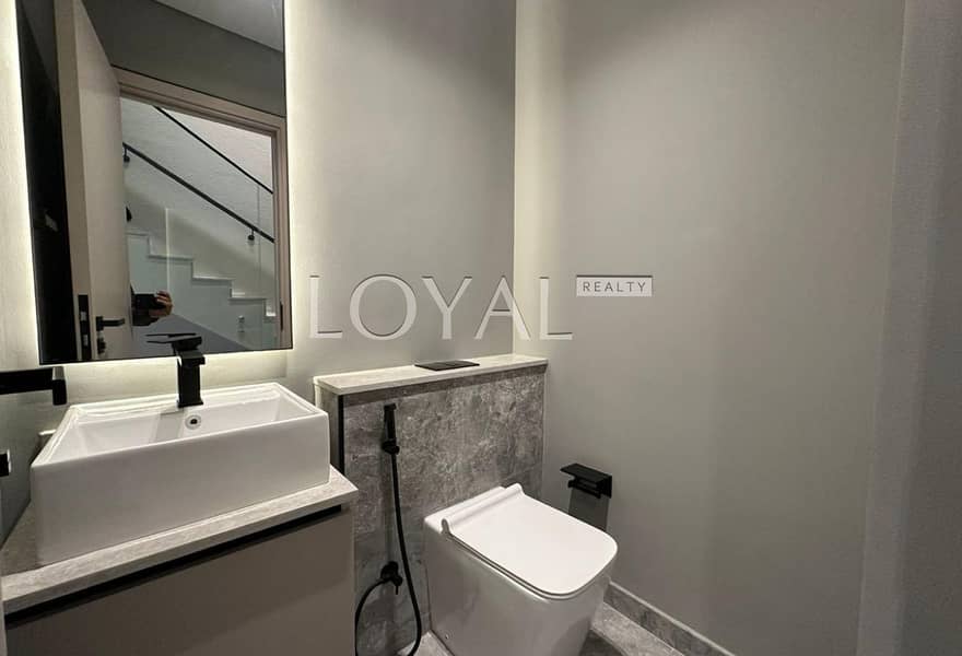 Single Row | Back Open | Motivated Seller - Image 13