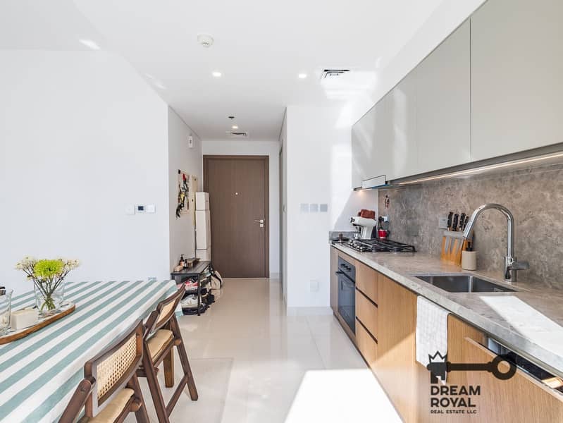 Marina and Sea Views | Corner Unit | Rented - Image 12