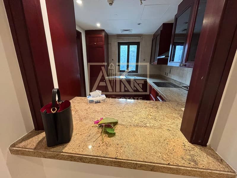 Spacious 2 Bedroom Apartment | Old Town Downtown Dubai - Image 6