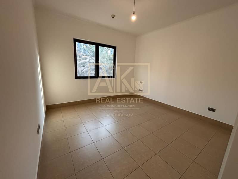 Spacious 2 Bedroom Apartment | Old Town Downtown Dubai - Image 9