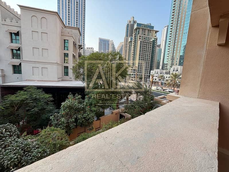 Spacious 2 Bedroom Apartment | Old Town Downtown Dubai - Image 18
