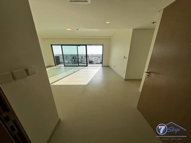 Brand New I Pool View I Vacant I Prime Location