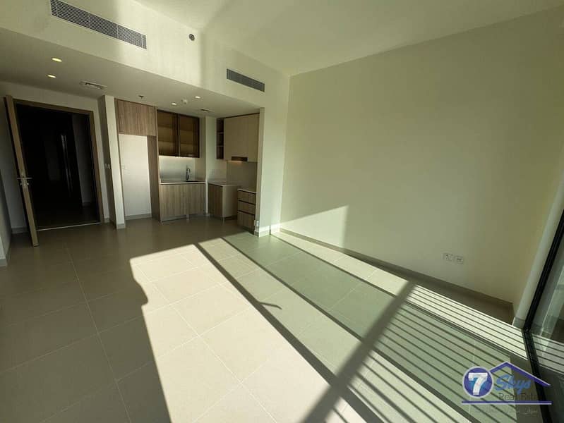 Brand New I Pool View I Vacant I Prime Location - Image 6