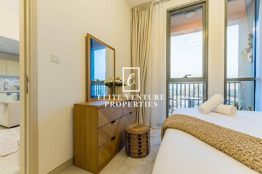 Spacious 1BR | Great Investment | Modern Natural Design - Image 8