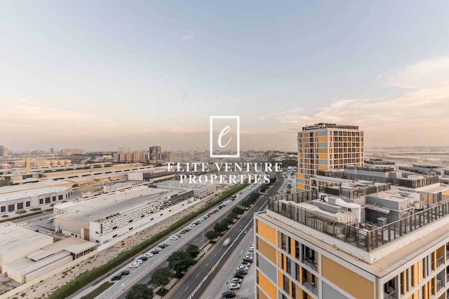 Spacious 1BR | Great Investment | Modern Natural Design - Image 17