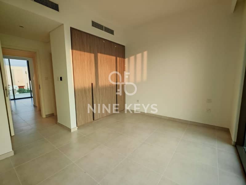 Palma Layout | Vacant | Near Park View | Modern Layout | 3BR + Maid | Single Row - Image 33