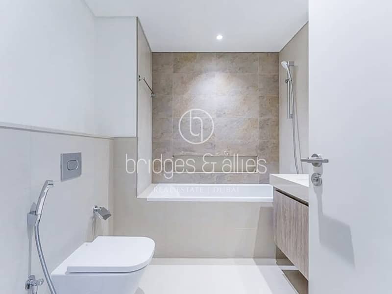 BRIGHT 2 BR | BURJ VIEW | AVAILABLE | HUGE LAYOUT - Image 17