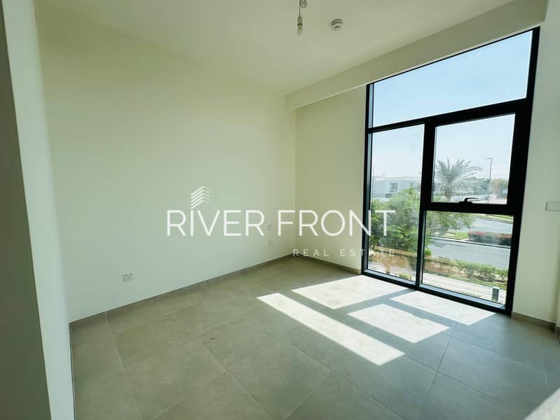 Ready to Move | Big Layout | Good Location - Image 8