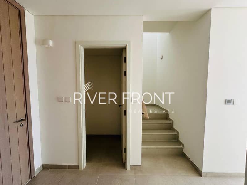 Ready to Move | Big Layout | Good Location - Image 12