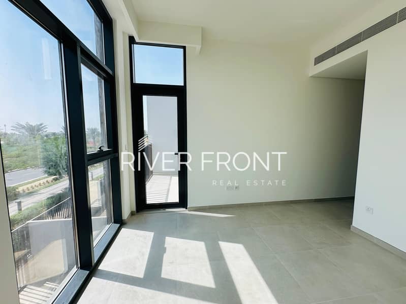 Ready to Move | Big Layout | Good Location - Image 18