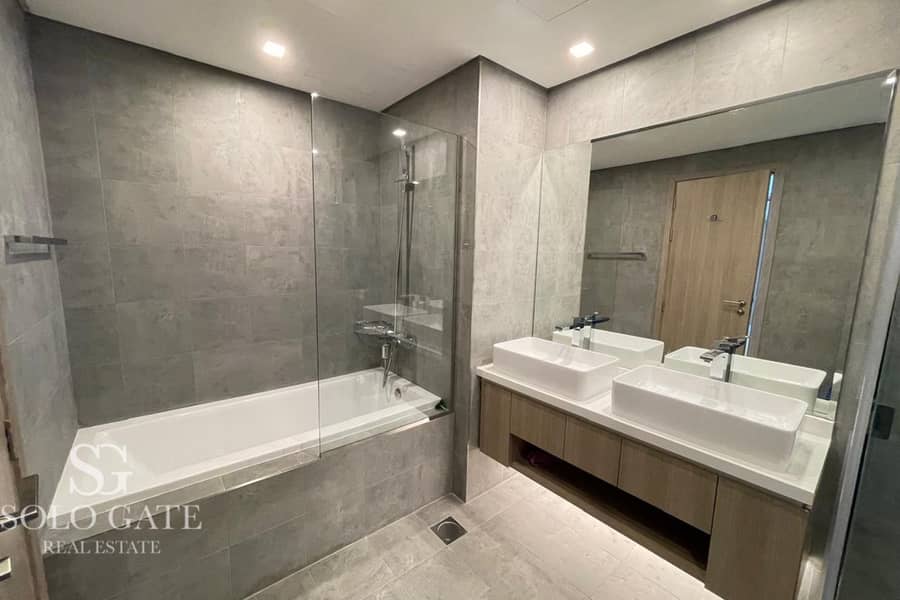 Premium 2BR | Sunset and Sea Views | High Floor - Image 18