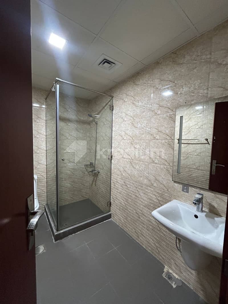 Premium Layout | Vacant | Closed Kitchen - Image 8