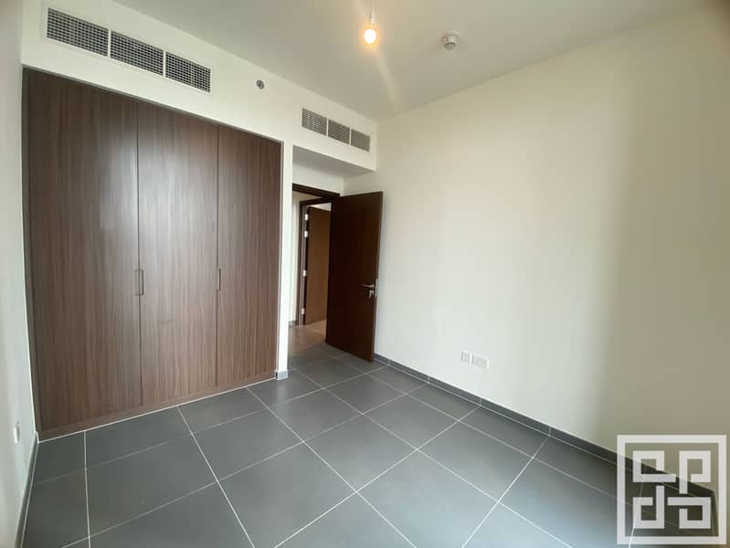 Find Best Price |Ready To Move | Burj Khalifa View - Image 6