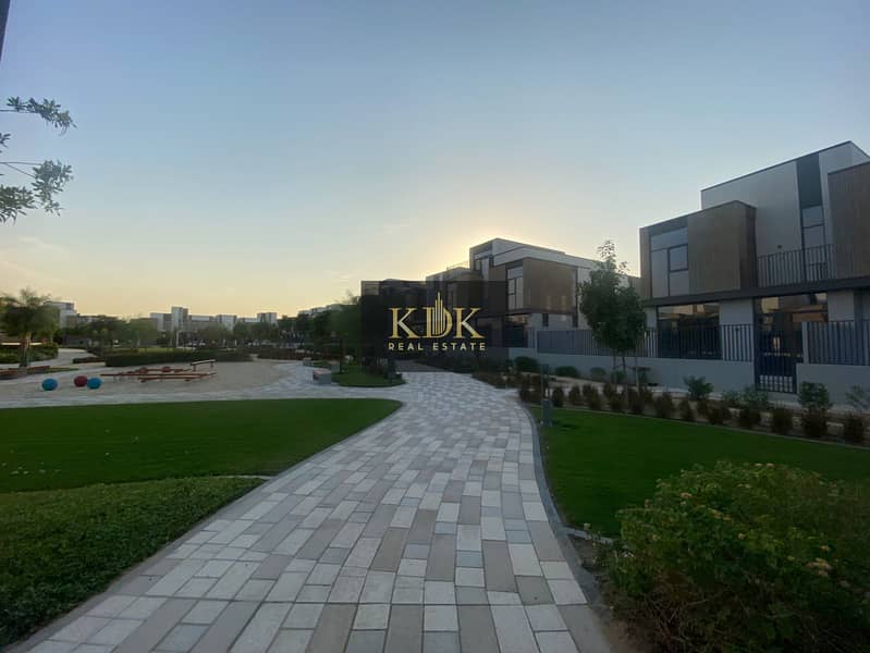 Unfurnished 3BR| Bright and Natural | Call Now - Image 7