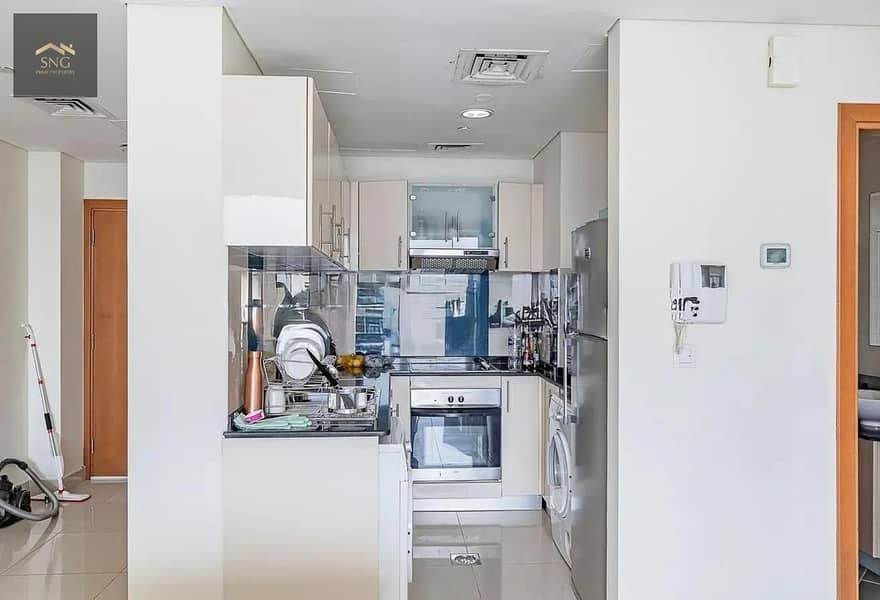 CHILLER FREE || FULLY FURNISHED || SPACIOUS - Image 6