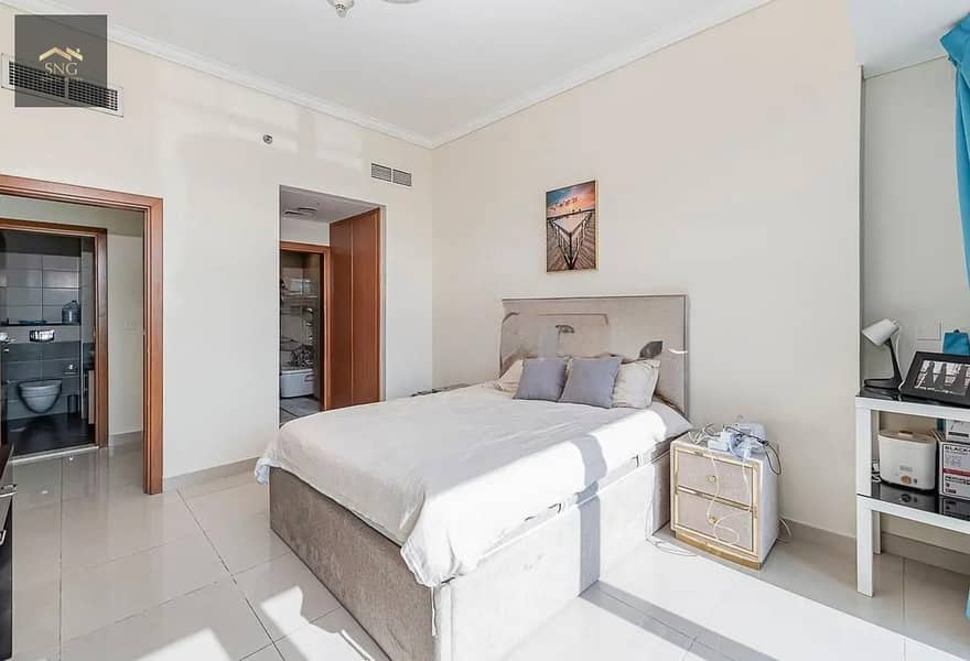 CHILLER FREE || FULLY FURNISHED || SPACIOUS - Image 8