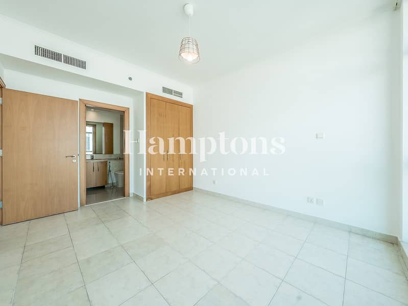 Vacant February | Lake View | Large Unit - Image 8