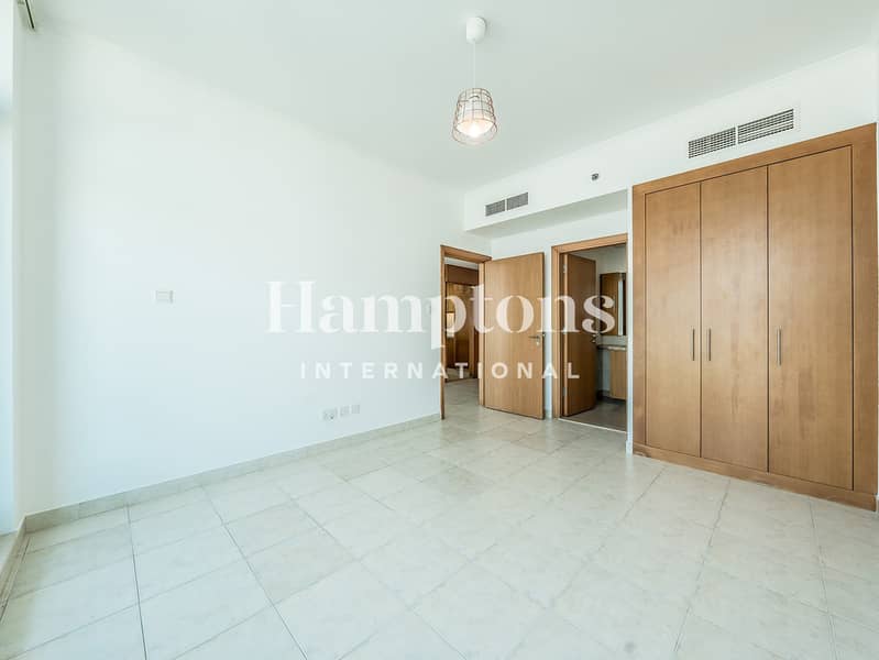 Vacant February | Lake View | Large Unit - Image 9