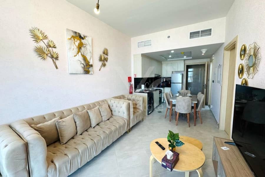 Low Floor | Fully Furnished | Ready To Move