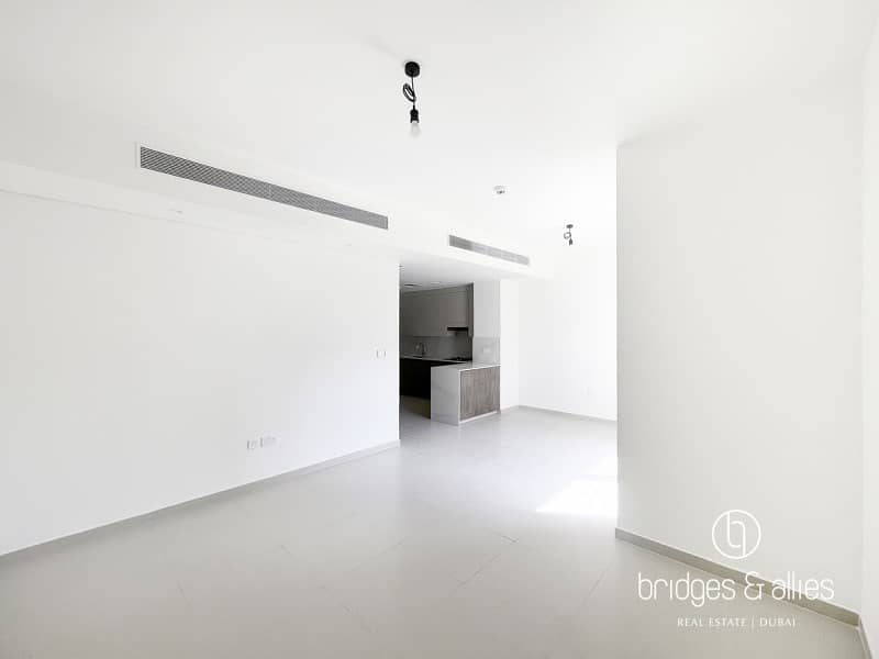 EXCELLENTILY MAINTAINED | 4BR+M | NEAR PARK