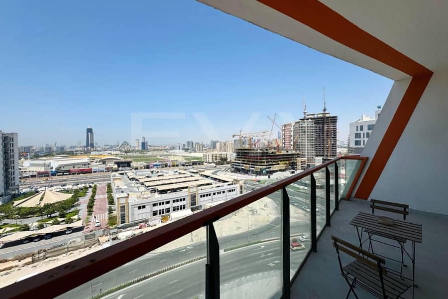 Low Floor | Fully Furnished | Ready To Move