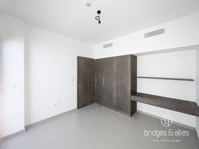 EXCELLENTILY MAINTAINED | 4BR+M | NEAR PARK - Image 11