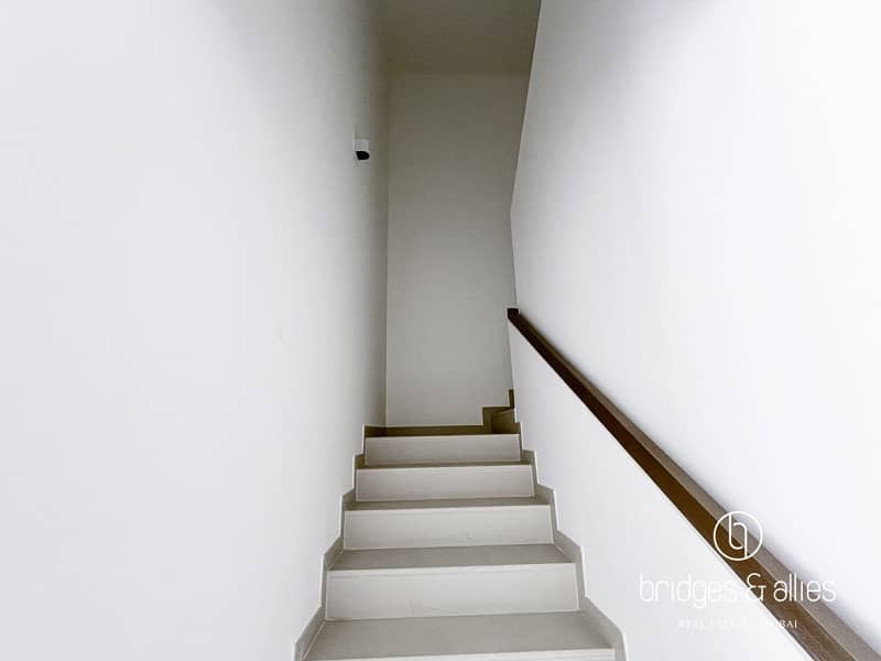 EXCELLENTILY MAINTAINED | 4BR+M | NEAR PARK - Image 15