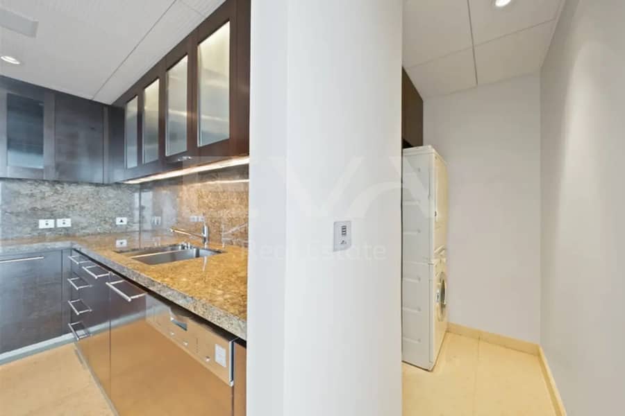 Fountain View | Closed Kitchen | Type F - Image 17