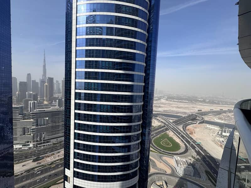 Luxury 2 Bedroom | Fully Furnished | Full Burj Khalifa View | High Floor - Image 19