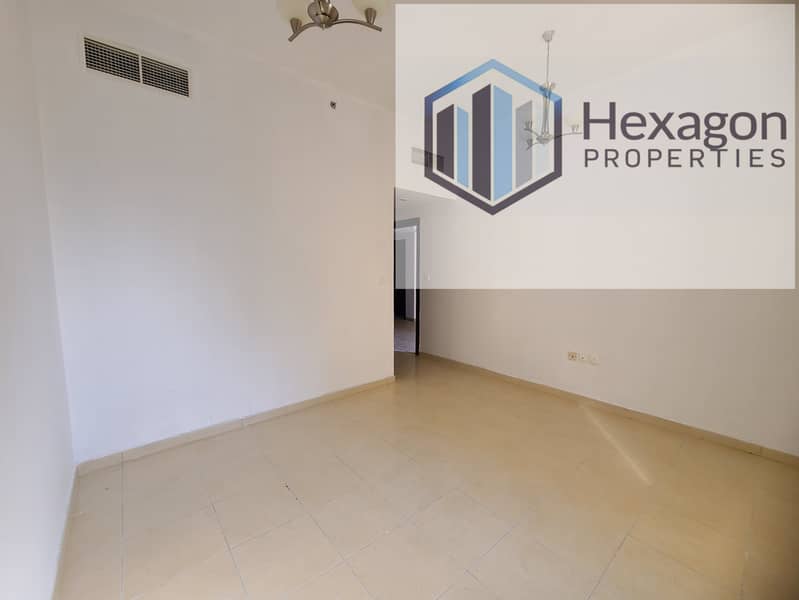 /CHILLER FREE/HEART OF SILICON / BIGGER SIZE/