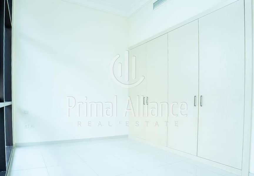 Vacant Now | Corner Unit | Maids Room - Image 7