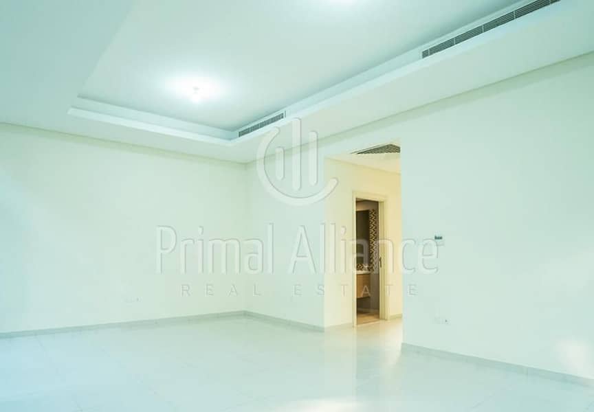 Vacant Now | Corner Unit | Maids Room - Image 18