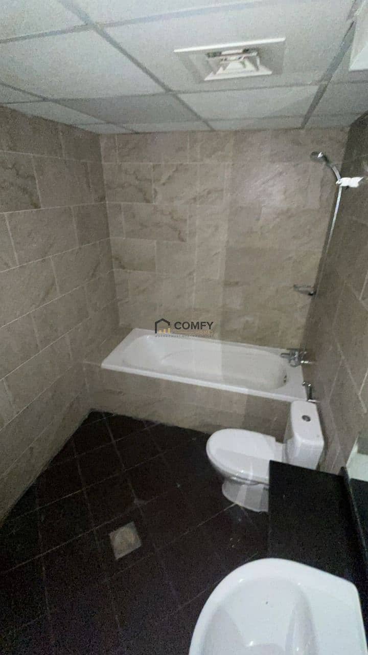 Spectacular Studio big size