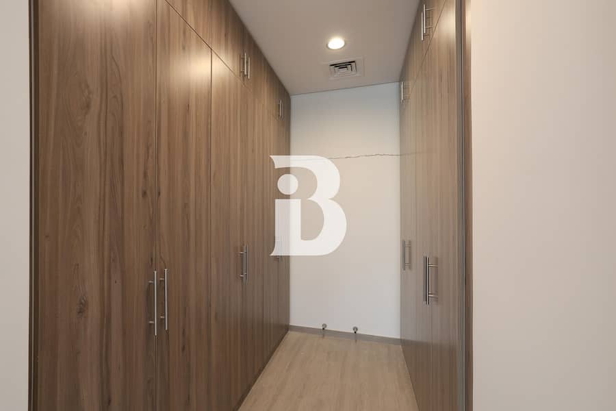 Rare Villa with Roof Top Access|Vacant and Ready - Image 18